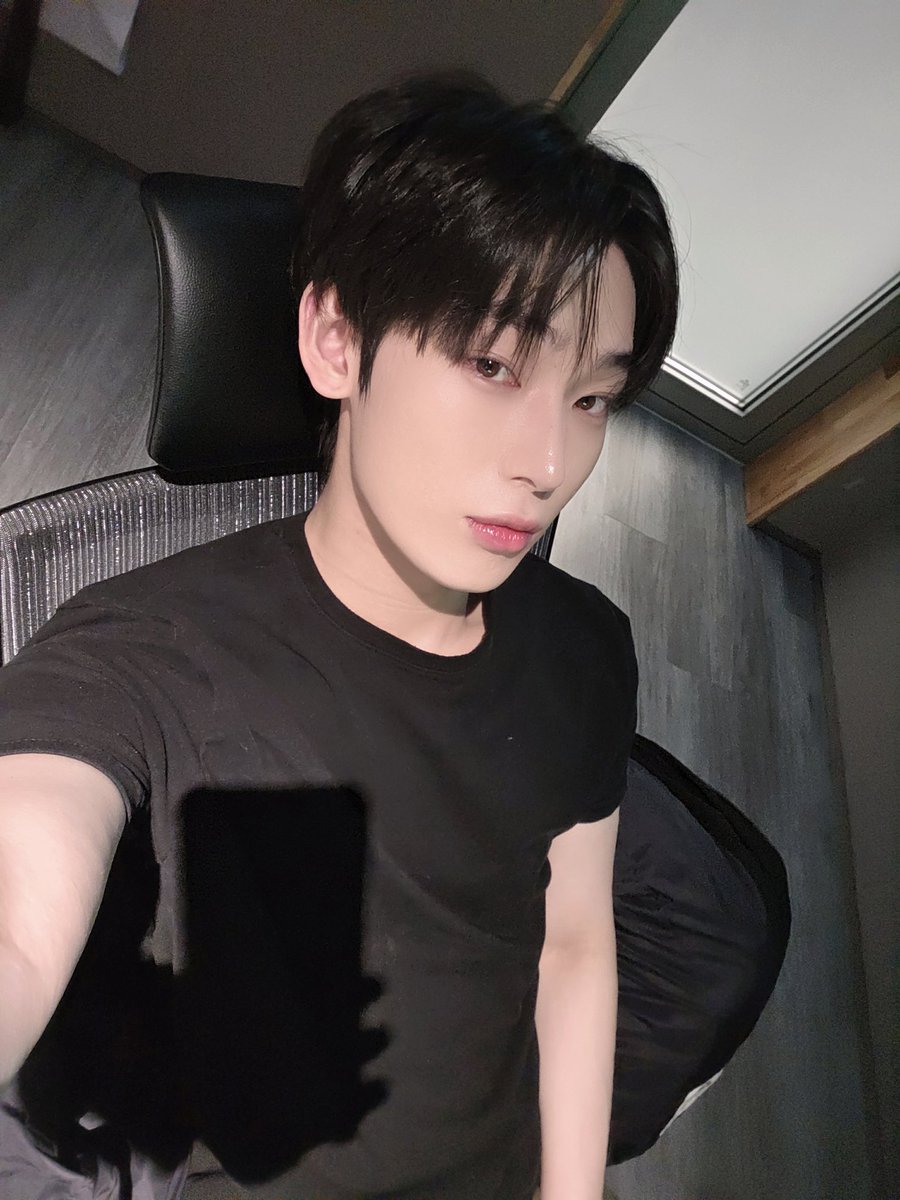 enhypenweverse's tweet image. (2/2) 

@ENHYPEN_members @ENHYPEN #ENHYPEN #엔하이픈 #SUNOO #선우