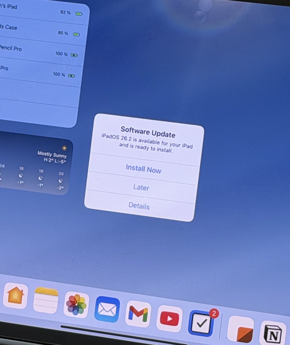 Monsieur Pixel tweet media