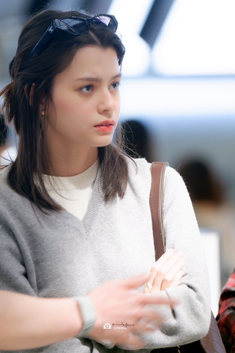 หล่อบาดใจ นี่มันพี่เบค *อย่ามาจับ* 🤪
#BeckyInLA #CocoCrush #CHANELFineJewelry #beckysangels #BeckyArmstrong #BeckyEntertainment