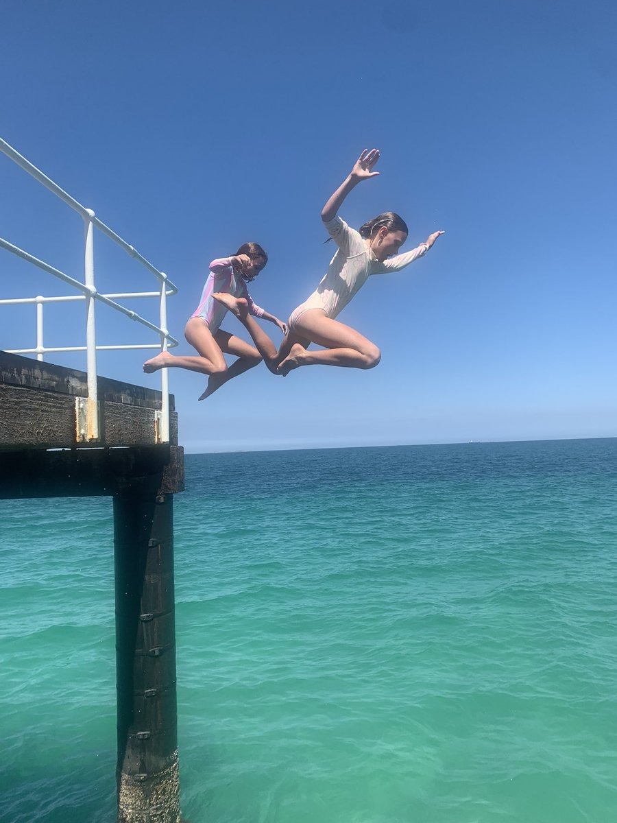 Adrian Wybrott tweet media