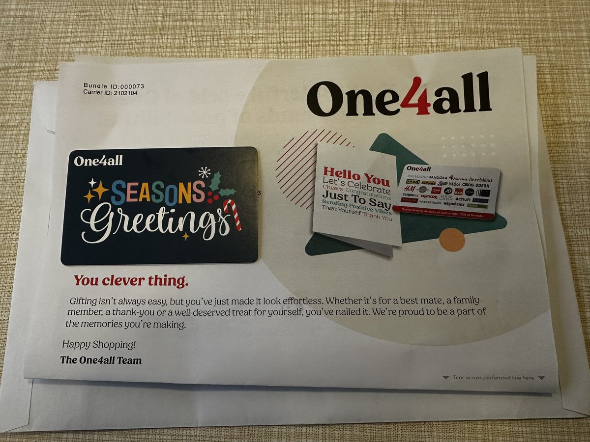 返回上班的第一天就被发了一张30英镑的购物卡。