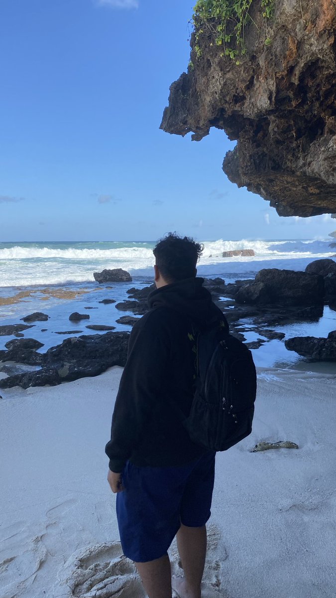 Liandiii tweet media