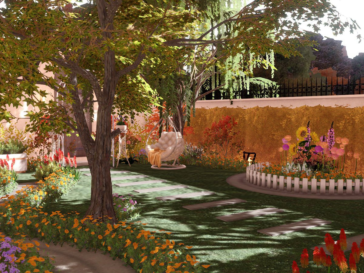 summerapples_'s tweet photo. Garden Update 🏡🌷 I love those marigolds 🧡 https://t.co/nSNHHhCfjj