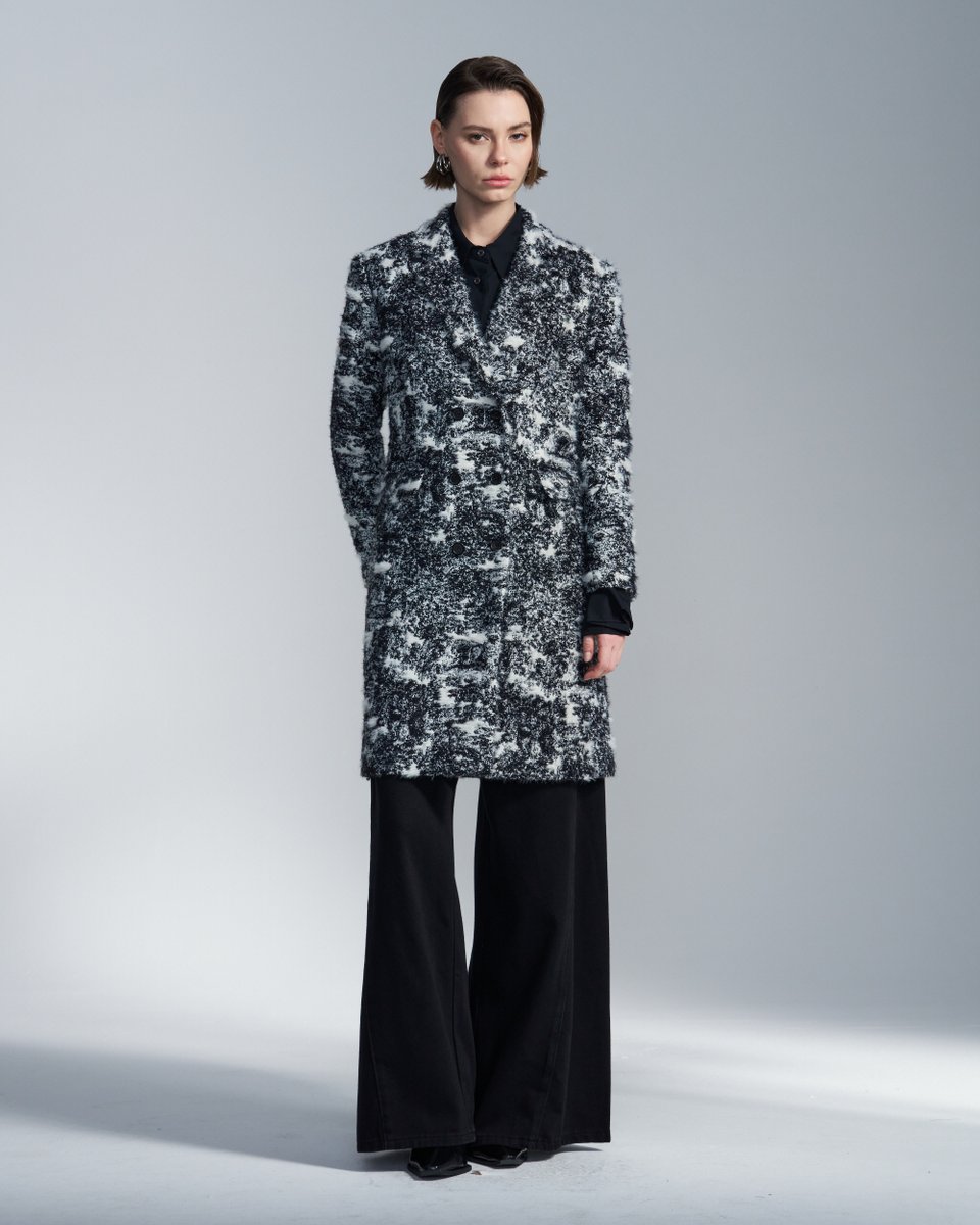 そして、取り扱いスタートからまもなく。今やVILLAGEの1st ブランドの