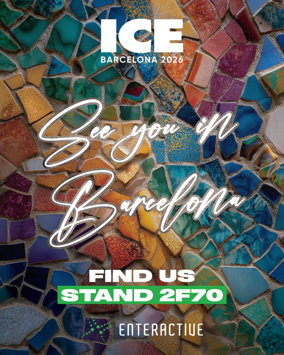 Enteractive tweet media