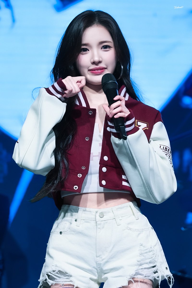 Icebread0412's tweet image. 251103 YUHA🎀

나는 이번 공연의 너가 정말 좋아🥰

#Hearts2Hearts  #YUHA
#하츠투하츠 #유하