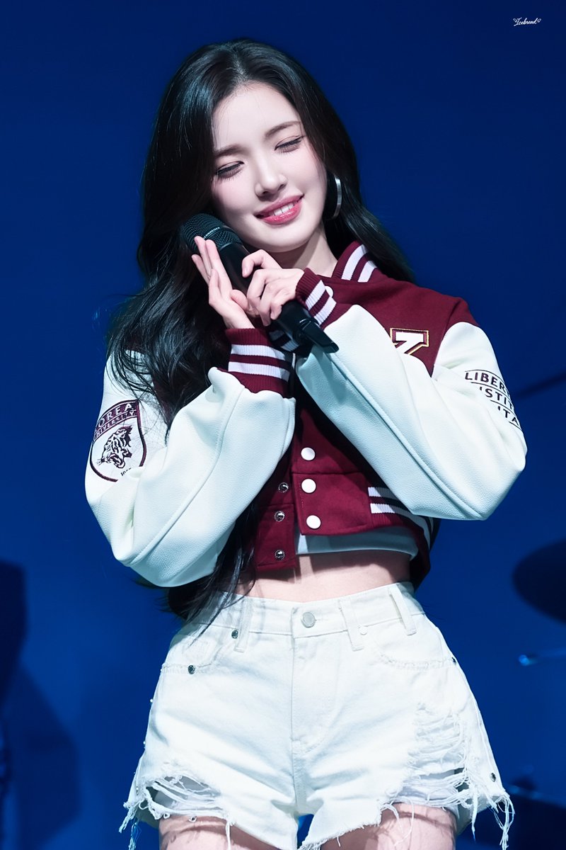 Icebread0412's tweet image. 251103 YUHA🎀

나는 이번 공연의 너가 정말 좋아🥰

#Hearts2Hearts  #YUHA
#하츠투하츠 #유하