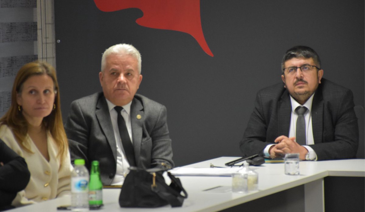 Yurt Hizmetleri Değerlendirme Toplantısı

Bakan Yardımcımız Sayın Halis Yunus Ersöz başkanlığında, yurt hizmetlerinin değerlendirilmesi amacıyla video konferans yöntemiyle toplantı gerçekleştirildi.

Toplantıya; İl Müdür Vekilimiz Ahmet Ertürk, Yurt Hizmetleri Müdürümüz Mustafa