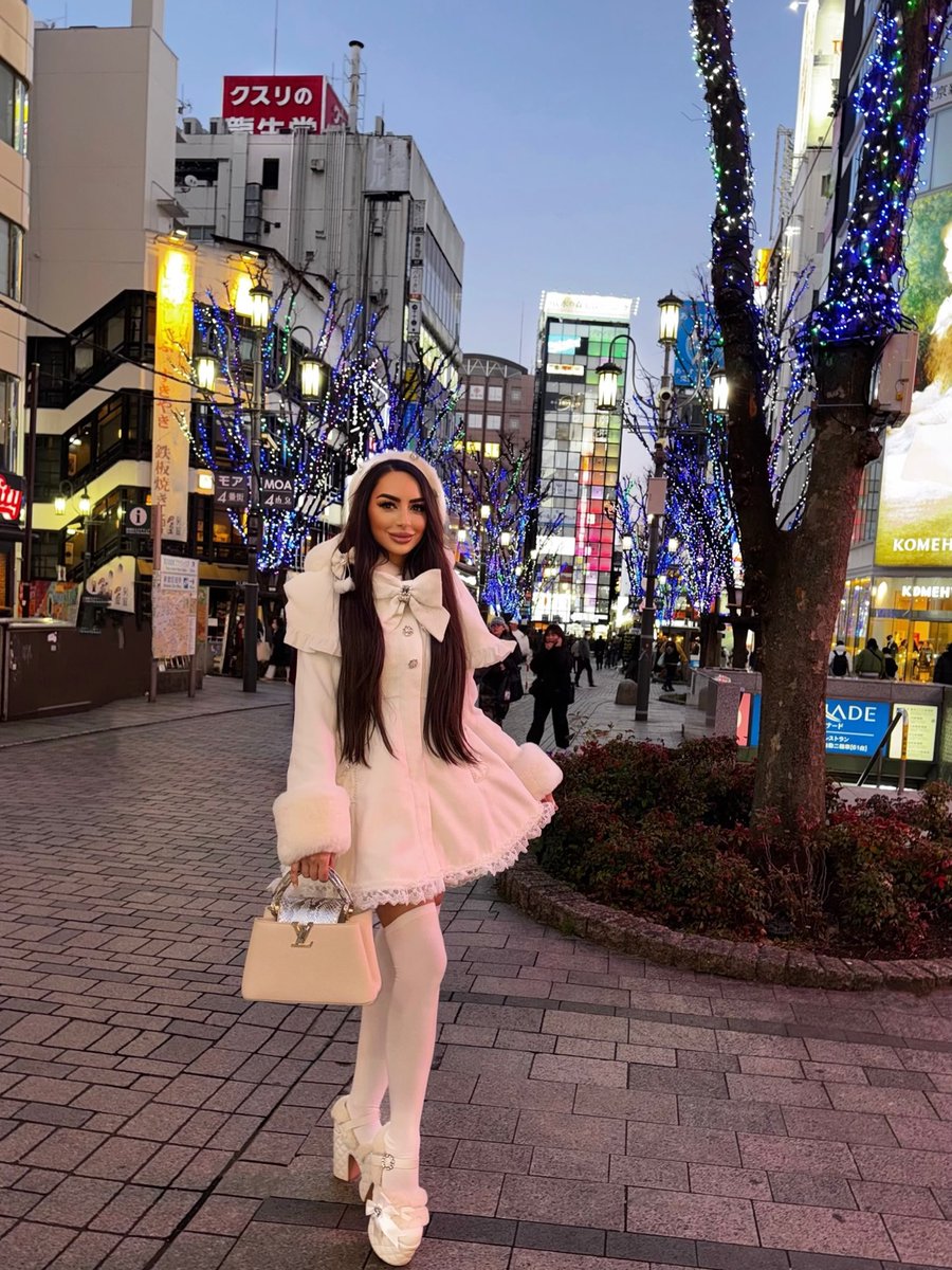 Konnichiwa 🇯🇵🗼