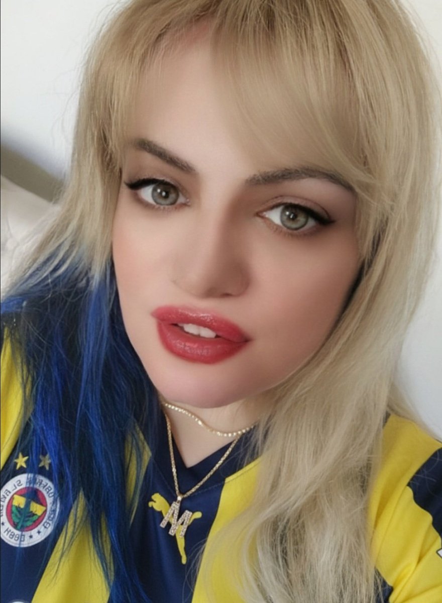 mukaddes_turk's tweet photo. #salı #FenerinMaçıVar Güzel günler göreceğiz çocuklar💙 Bu bir direniş! Türklerin cumhuriyet direnişinin Adı #Fenerbahçe https://t.co/OnSRUHZXUH