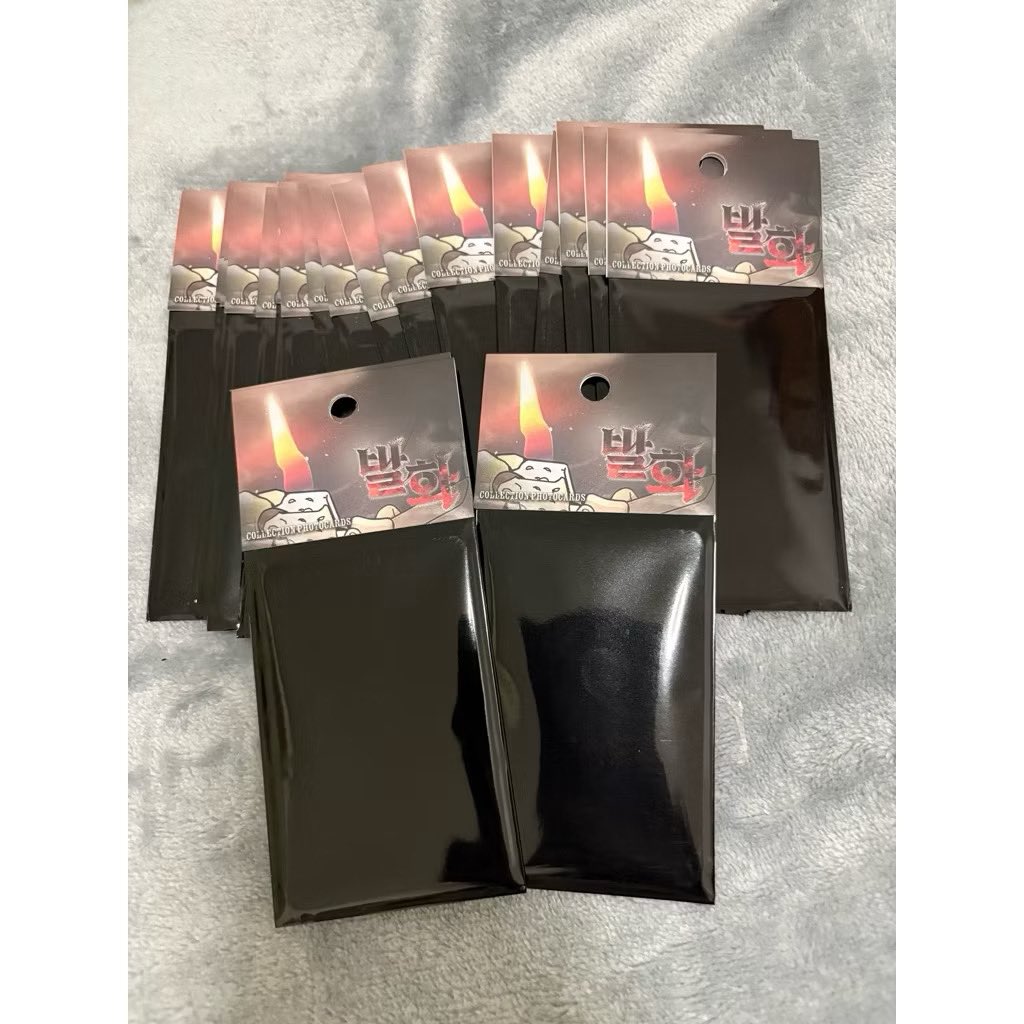 Yam20Ying's tweet image. 🎁🎉 สวัสดีปีใหม่ปี 2026 : มาแจกของขวัญปีใหม่ 
🆓 ซองสุ่ม 조개소년 : 발화 ignite the dawn ให้กับผู้โชคดี 5 ท่าน ท่านละ 2 ซอง 
กติกา 🔺 เพียงรีทวิตนี้เท่านั้น
🔺สงวนสิทธิ์เฉพาะฟลอโรเวอร์
🔺ผู้โชคดีเตรียมค่าส่งไว้ 40 บาทน๊า
🔺ร่วมกิจกรรมได้ตั้งแต่วันนี้ - 11 มกราคม…