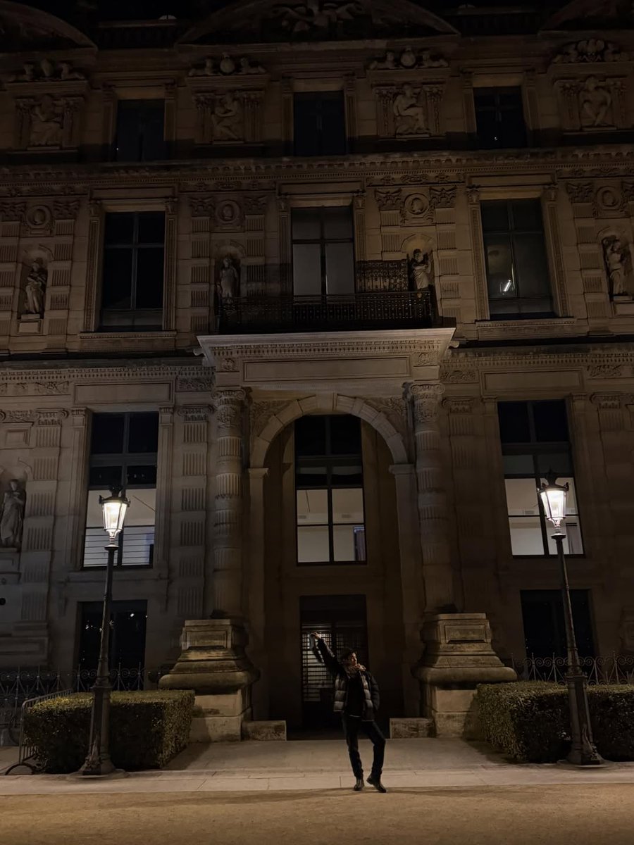 ForSupFourth's tweet image. Paris isn’t the same w/o uu

2026-01-06
[Update IG] fourth.ig

@tawattannn
#Fourthnattawat #โฟร์ทณัฐวรรธน์