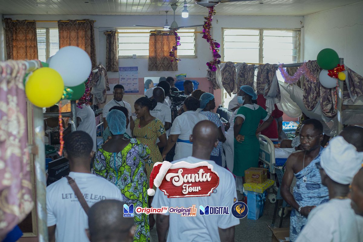 metrotvgh's tweet photo. Spreading love, smiles, and Christmas cheer at Suhum Government Hospital ๐โค๏ธ
The Santa Tour was all about giving and making moments count. ๐
#SantaTour #MetroCares #MetroTV https://t.co/BIjZGNVO6d
