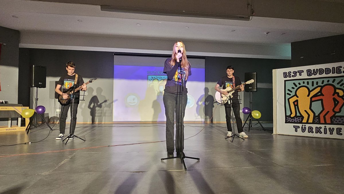 TEB Ataşehir Anadolu Lisesi ve Ataşehir Özel Eğitim Meslek Okulu işbirliği ile özel gereksinimli bireylerle akran temelli arkadaşlık ilişkileri kurarak sosyal uyumu ve empati bilincini geliştirmek amacıyla yürütülen ‘Best Buddies’ projesi açılışı,
+++