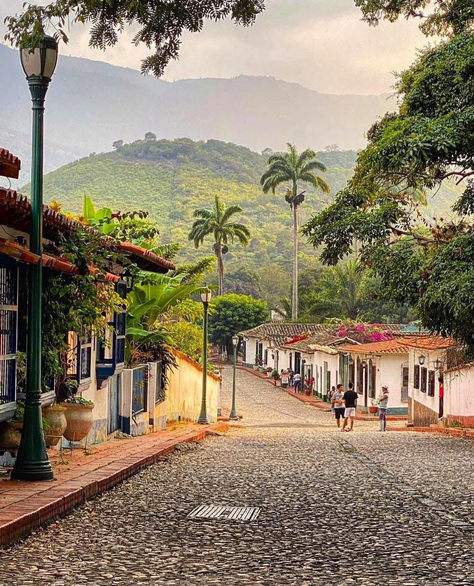 Hermosa postal 
SAN PEDRO DEL RÍO bello pueblo congregado en el tiempo de lindas casas coloniales y calles empedradas …Edo Tachira 
VENEZUELA 🇻🇪🇻🇪🇻🇪🇻🇪🇻🇪🇻🇪🇻🇪🇻🇪🇻🇪🇻🇪🇻🇪🇻🇪🇻🇪🇻🇪🇻🇪🇻🇪
@tachiraenfoto