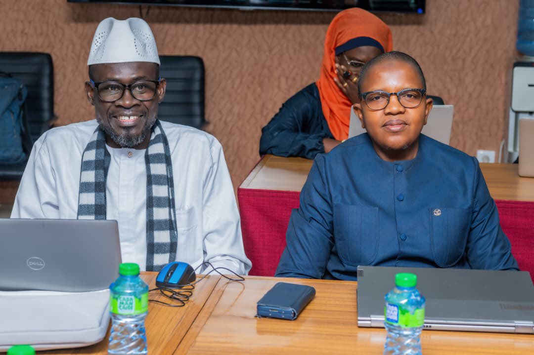 santegouv_sn's tweet image. 𝐄́𝐥𝐢𝐦𝐢𝐧𝐚𝐭𝐢𝐨𝐧 𝐝𝐮 𝐩𝐚𝐥𝐮𝐝𝐢𝐬𝐦𝐞 𝐝’𝐢𝐜𝐢 𝟐𝟎𝟑𝟎 : 𝐋𝐞 𝐏𝐍𝐋𝐏 𝐥𝐚𝐧𝐜𝐞 𝐬𝐨𝐧 « 𝐏𝐥𝐚𝐧 𝐌𝐚𝐫𝐬𝐡𝐚𝐥𝐥 »

Du 5 au 9 janvier 2026, le Ministère de la Santé et de l’Hygiène publique, à travers le Programme National de Lutte contre le Paludisme (PNLP)…