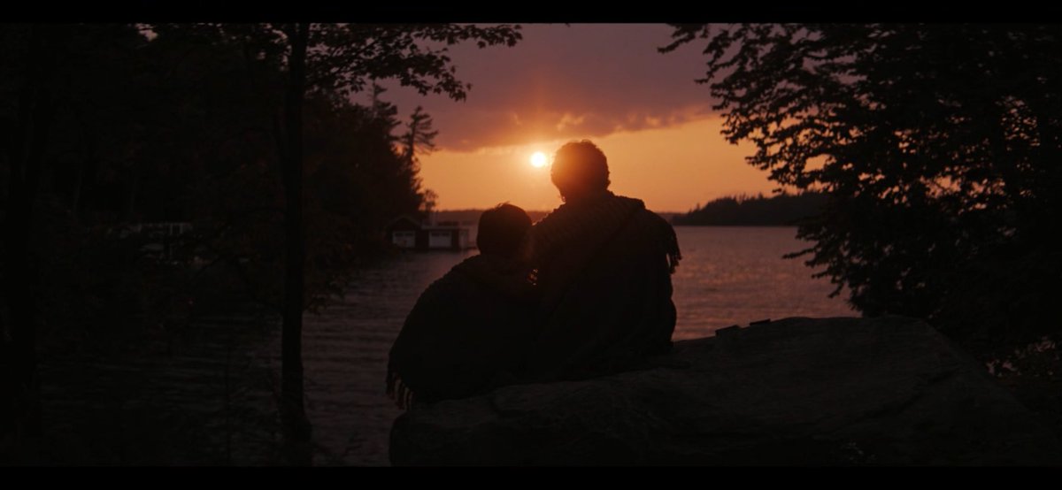 лунный tweet media