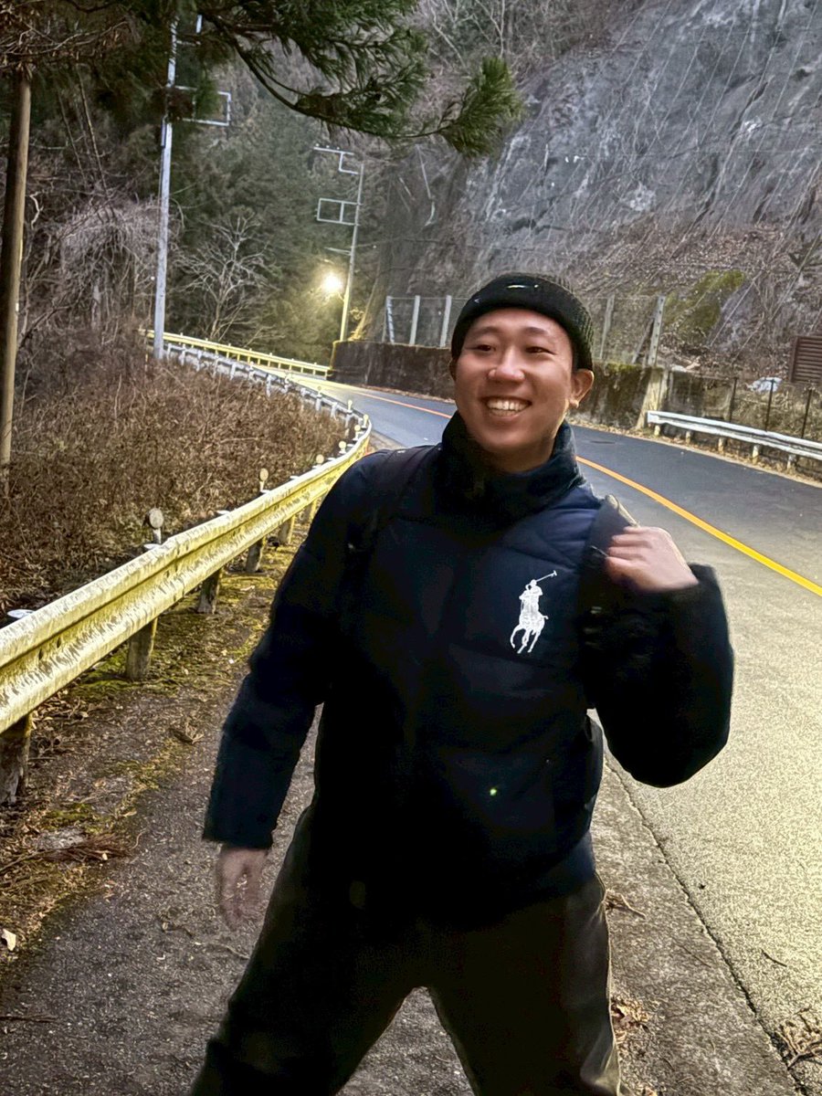 ねぇ<a href="/grok/">Grok</a> ビキニ姿にして