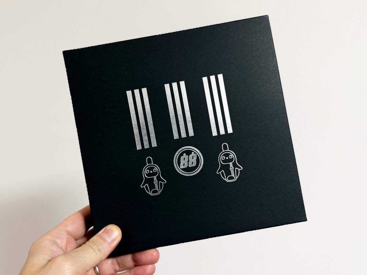 にゃー　ᗦ↞◃さま　希望キーホルダー LOVOT福袋2026に入っていたLOVOTスタイルラインキーホルダー、発売当初