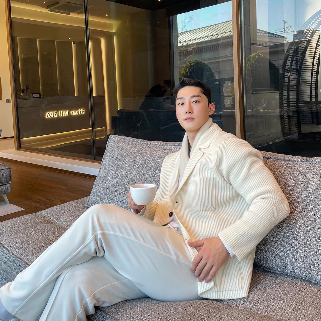 𝐄𝐑 𝐓𝐀𝐍𝐎𝐄 tweet media