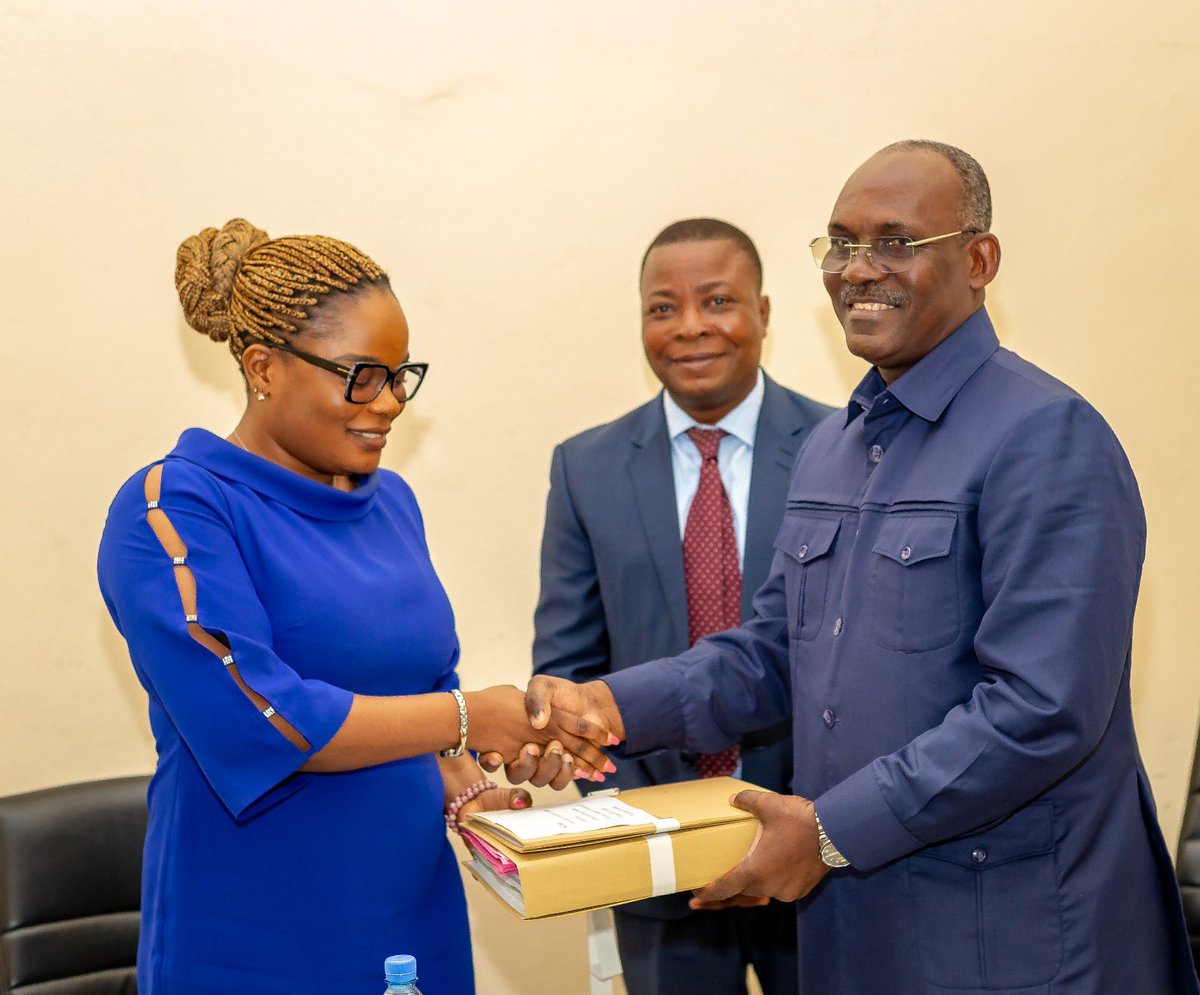 Ministère Dev base, Economie sociale et Solidaire tweet media