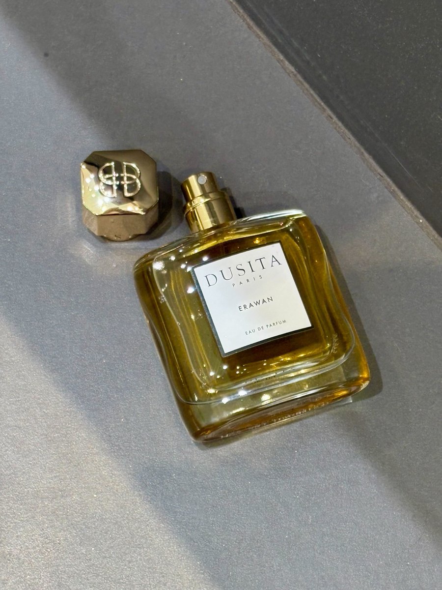 Dusita｜エラワン 深くビターなグリーン 穏やかな甘さのヘイとバニラ