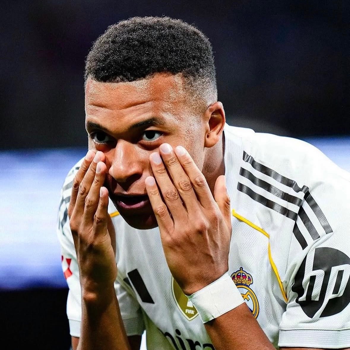 MadridXtra's tweet image. 🚨 BREAKING: Kylian Mbappé will NOT play in the Spanish Super Cup. He is completely OUT.

Decision made. @diarioas