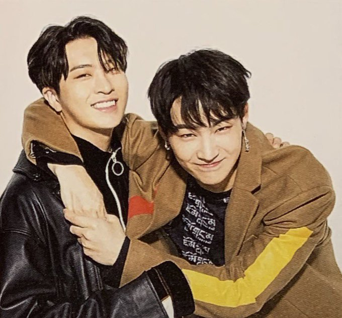 HBD to JAYB ขอให้สุขภาพแข็งแรง มีแต่รอยยิ้ม มีแต่คนรักเพิ่มขึ้น ๆ มีความสุขมาก ๆ นะครับ ขอบคุณที่เป็นเพื่อนที่ดี เป็นลีดเดอร์ที่สุดยอด เป็นพี่ที่แสนดีและอบอุ่นให้เหล่ามักเน่ โดยเฉพาะน้องยองแจ  🌴🧡🦦
Happy birthday 🎂
#DarlingLeaderJAYBDay 
#제이비와_함께할_매일 #JayBhanushali