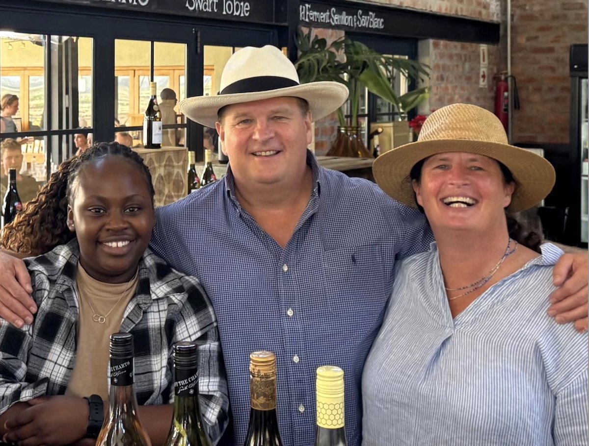 The_Buyer tweet media