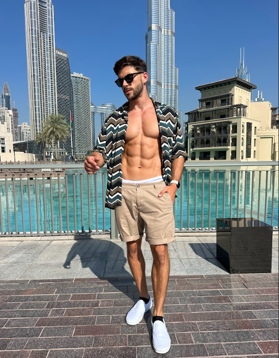 spanish_bullG's tweet image. Are you looking for someone? linktr.ee/spanishbullvip