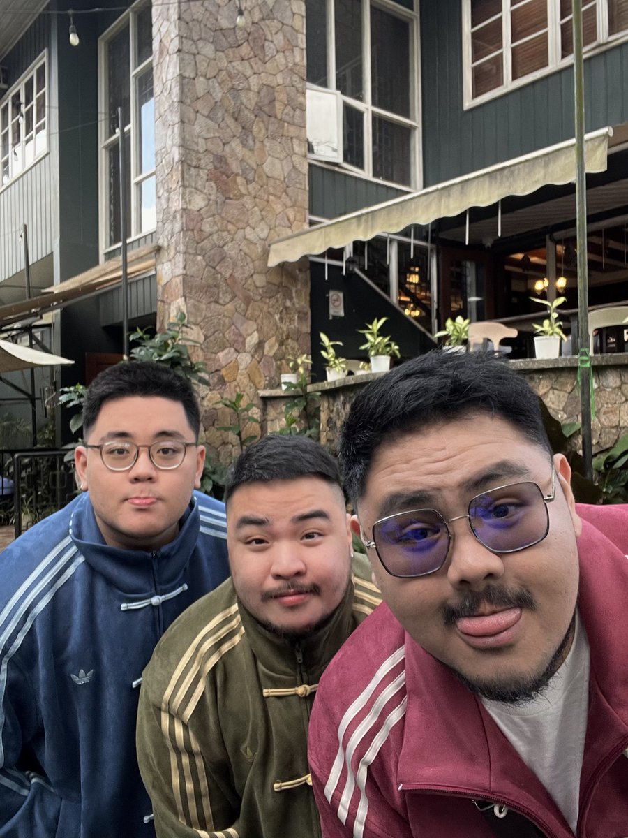 raphyume's tweet image. ʕ -ᴥ•ʔ♡