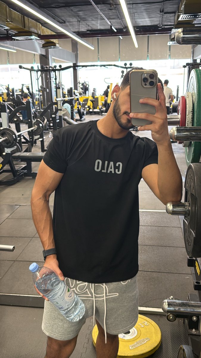 𝙵𝚊𝚑𝚊𝚍 tweet media