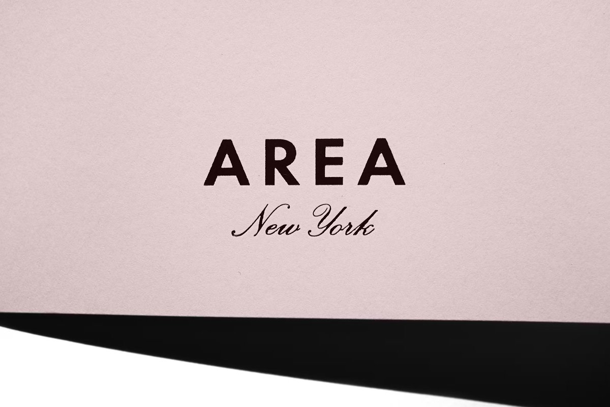 Luke Robertson is a creative director with a solid roster of subtle and powerful brands very well presented over clever ideas. I am saving the lottery brand idea. Pretty nice.
[Link↓]