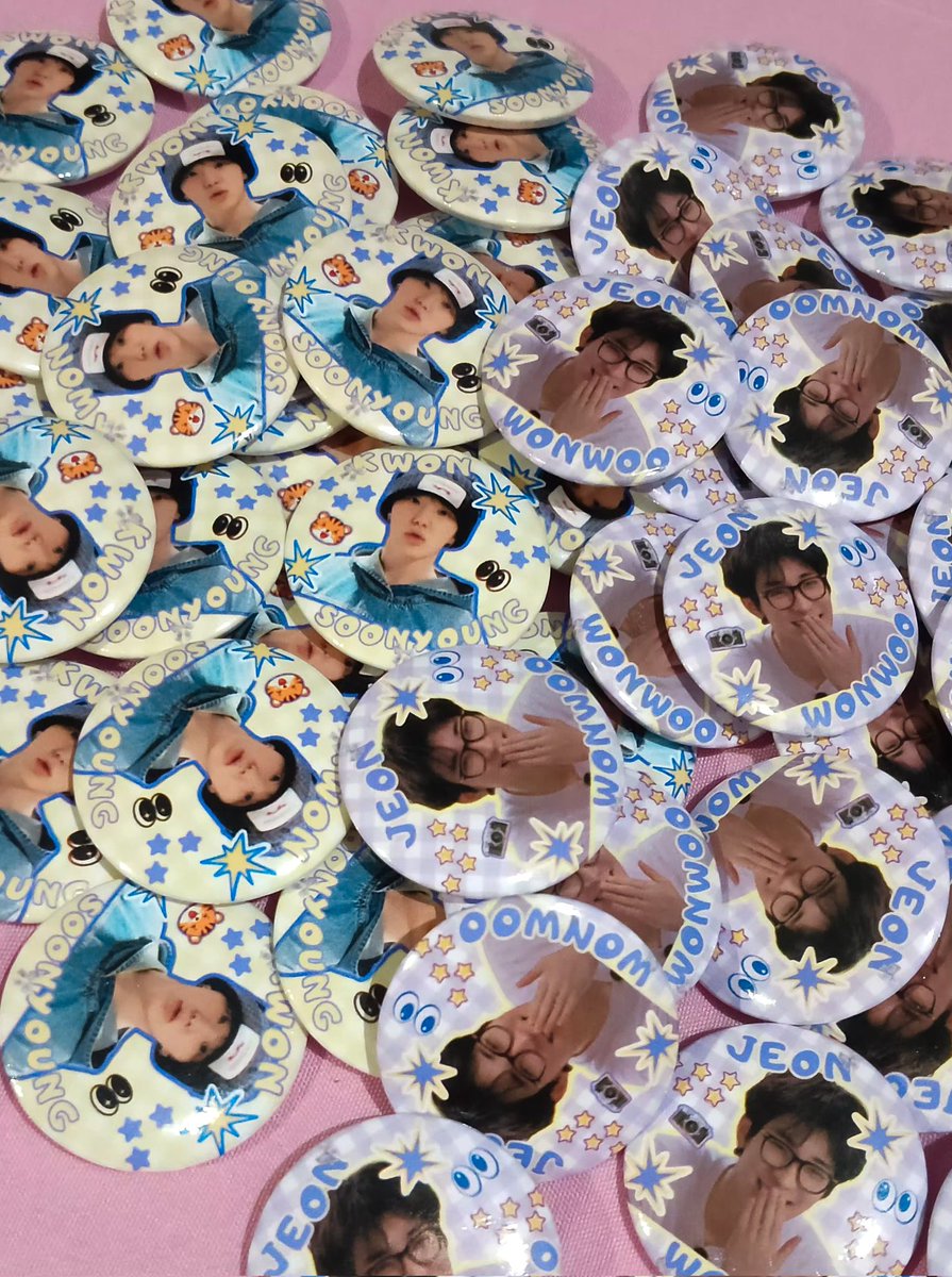 cewonjun's tweet image. 💜 💛SoonWoo Day Freebies 💜💛

✨ @0104INA event at e+e Coffee Kitchen Semanggi 
✨ Saturday, 10 January 2026 Sesi 2
✨ Limited qty
✨ Please don't sell &amp;amp; throw it away 
✨ Trade? DM 

See you 🫶🏻