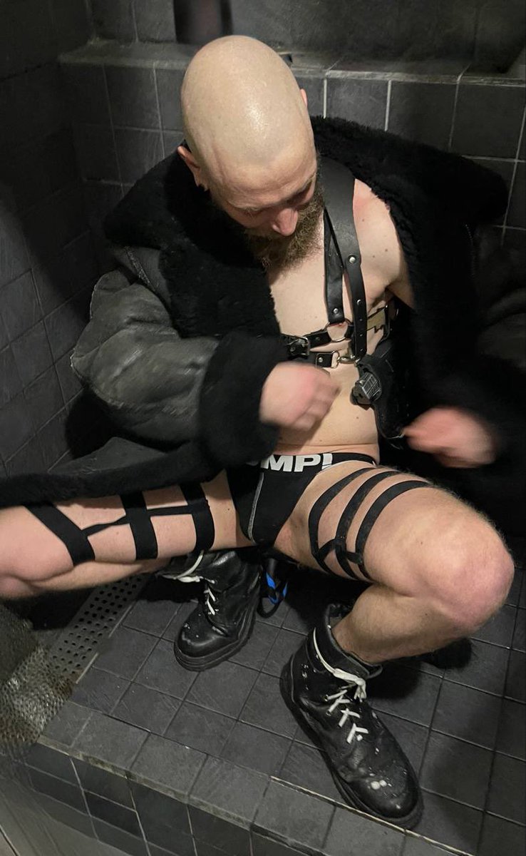 тэгэка прокламатор tweet media