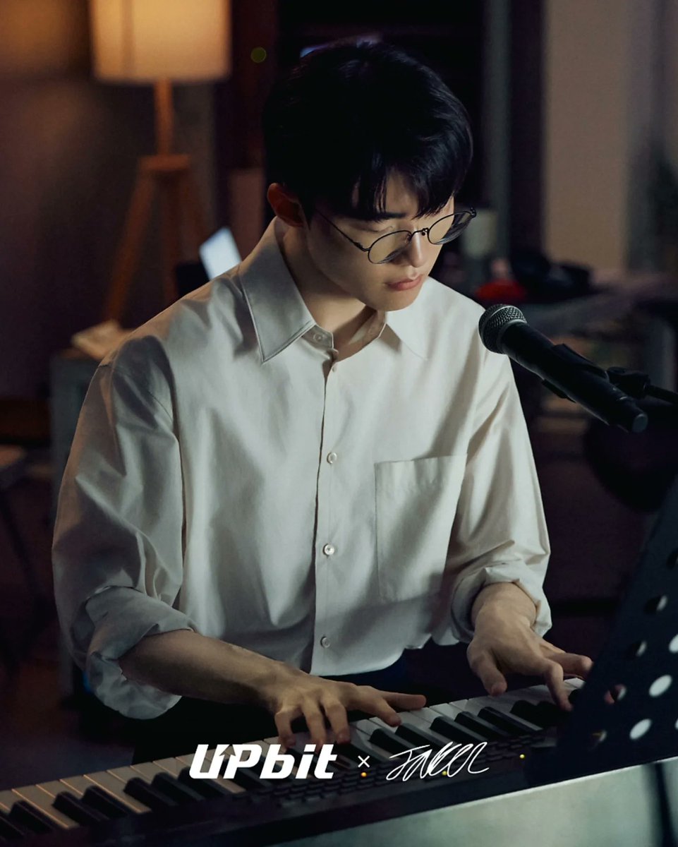 hiddenk57's tweet image. 260106 업비트 인스타그램
업비트 모델 이상혁(페이커) 선수의 광고 촬영 원본 최초 공개 📸 

ㅁㅊ 업비트 럭드 포카 원본 16종 오다