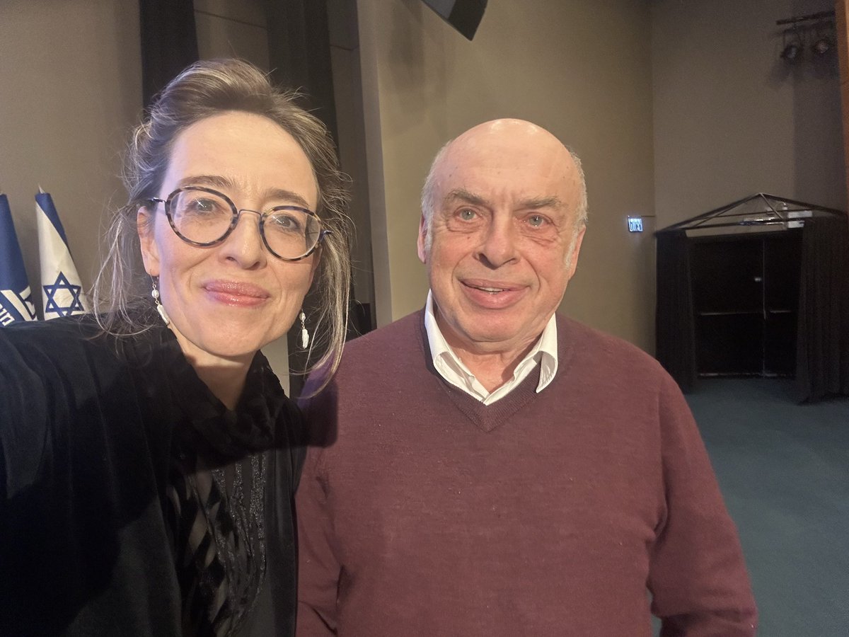 IzaTabaro's tweet image. An incredible launch for Be a Refusenik last night at the @BeginCenter in Jerusalem, with the great Natan Sharansky and Noah Shufutinsky (aka, @WestsideGravy). 

So many came to celebrate — including the brilliant Osman Rowan, @BellamyBel29949, and @Saul_Sadka. 

The word I hear…