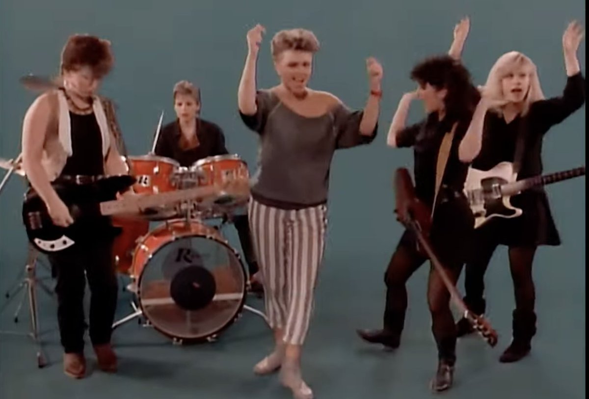 DaysonRick's tweet image. #Wordle1662
⬜⬜⬜⬜⬜
🟨🟩⬜⬜⬜
⬜🟩⬜🟩⬜
🟩🟩🟩🟩🟩
The Go-Go's got it