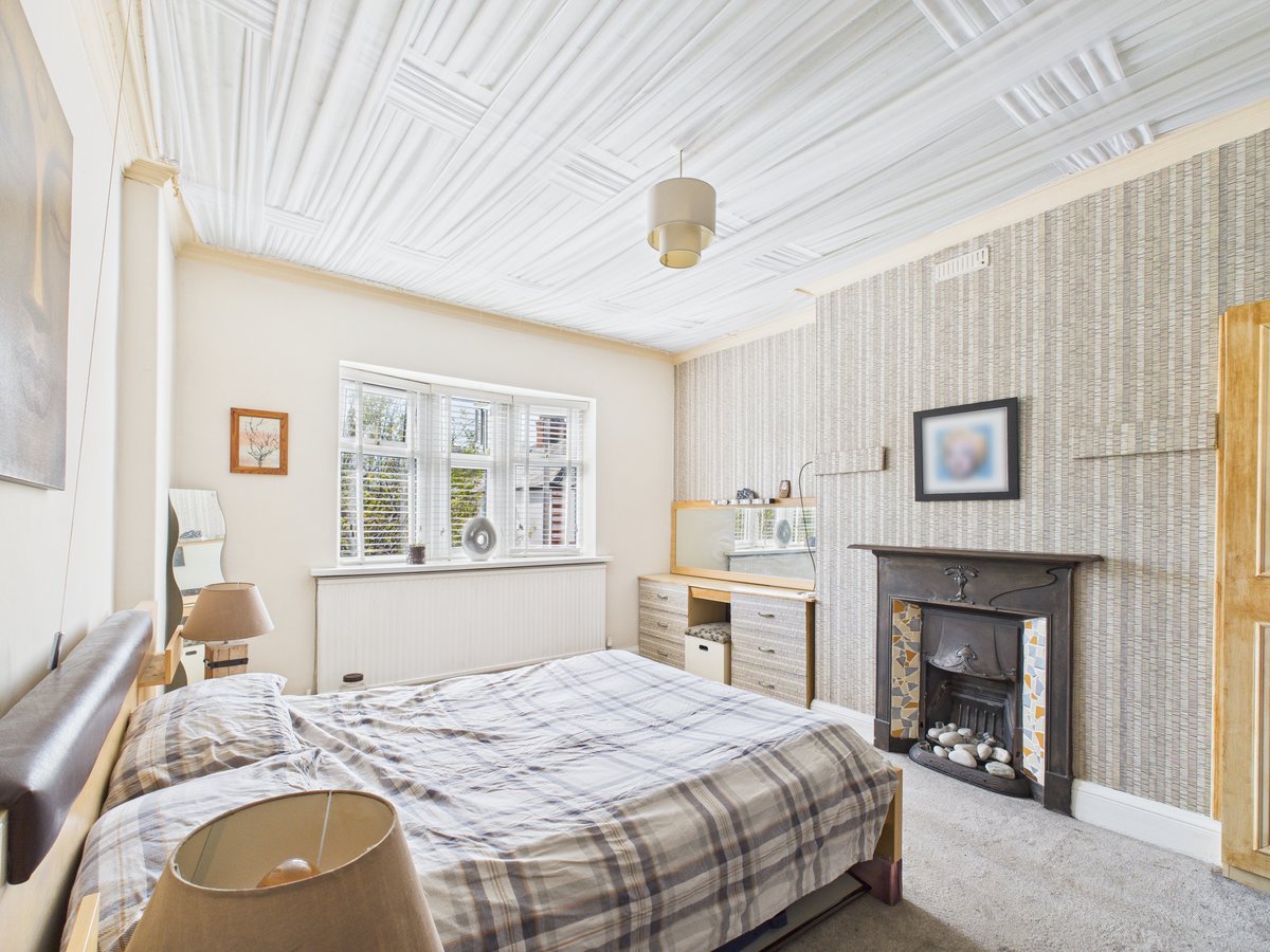 FOR SALE 📍 Carson Road 💷 £410,000 🛏 3 Bedrooms 🚽 1 Bathroom
Book a viewing now here: peteranthony.co.uk/property/carso…