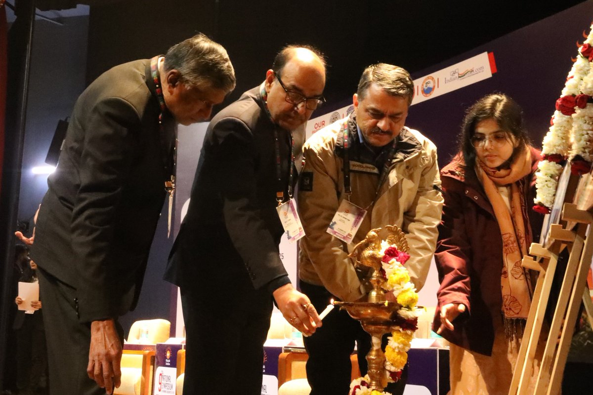 Think India 🇮🇳 tweet media