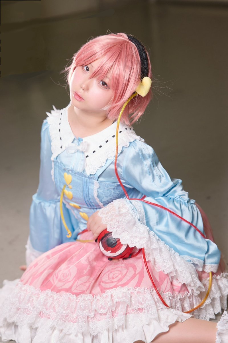 yurima_cos0405's tweet image. #フォロワーさんともっと仲良くなりたいのでふざけた質問でも趣味の質問でも割とガチな質問でも答えます
待ってます︎💕︎︎💕︎