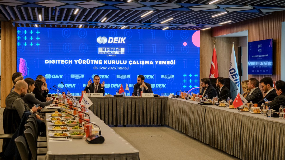 deikiletisim's tweet photo. Dijital Teknolojiler İş Konseyimiz, @ErdemErkul başkanlığında, İstişare Toplantısı ve Çalışma Yemeğini gerçekleştirdi.

Toplantıda,
🔹 İş Konseyi'nin 2 yıllık dönemde gerçekleştirdiği etkinlikleri,
🔹İş Konseyi'nin gelecek dönem faaliyetleri ve projeleri,
🔹Dijital teknolojiler sektöründeki gelişmeler ele alındı.

#İşimizTicariDiplomasi