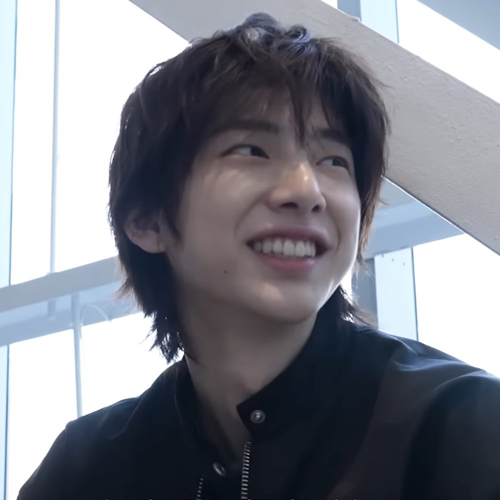 juhoontwt's tweet image. the cutest little smiley angel 🥹