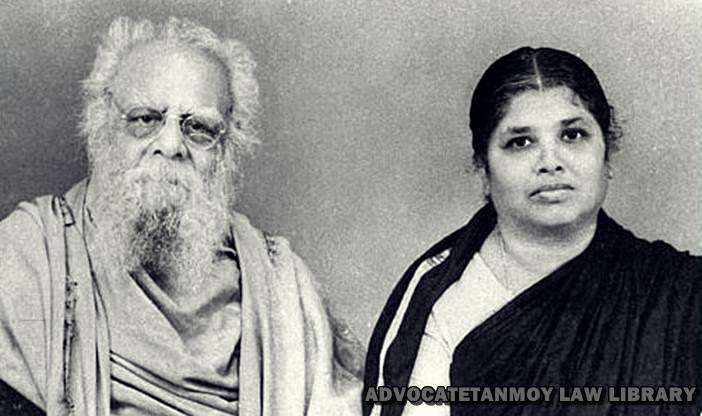 sanatan_kannada's tweet photo. Hey @grok remove periyar daughter and put his wife from this picture. 😂😂 https://t.co/RmXrQjPgC0
