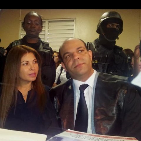 Cada país tiene su... FP.