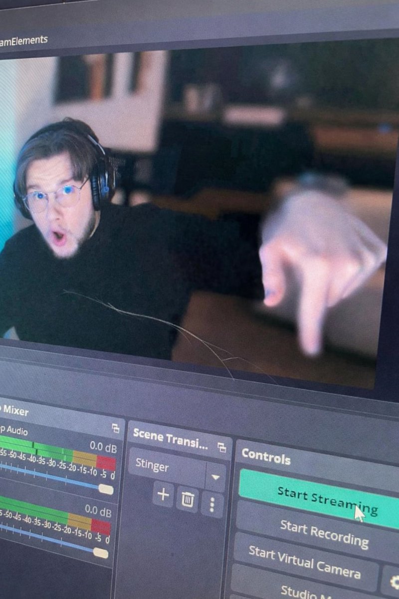 Fordenad tweet media