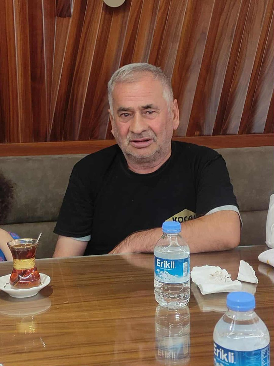 İnnâ lillâhi ve İnnâ ileyhi Râciûn
Arap Ali'nin oğlu Kazım Bilir Hakk'ın rahmetine kavuşmuştur. Cenazesi yarın (07.01.2026) Çarşamba günü saat 10:30 gibi Güreniz mezarlığına defnedilecektir. Merhuma Allah’tan rahmet, kederli ailesine ve yakınlarına sabr-ı cemil niyaz ederiz.