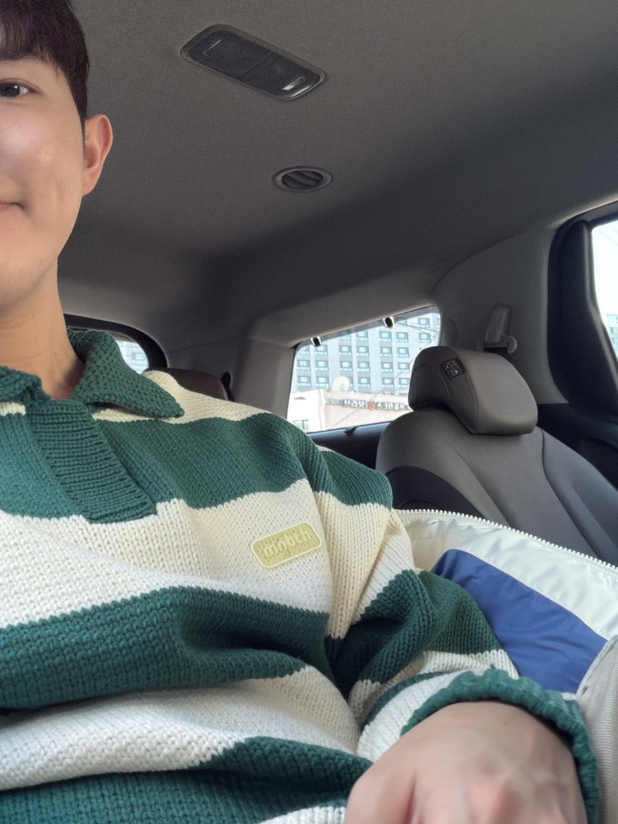 사회 적응 중인 거 왜케 웃기고 귀엽지
징짜 솨랑스릅다