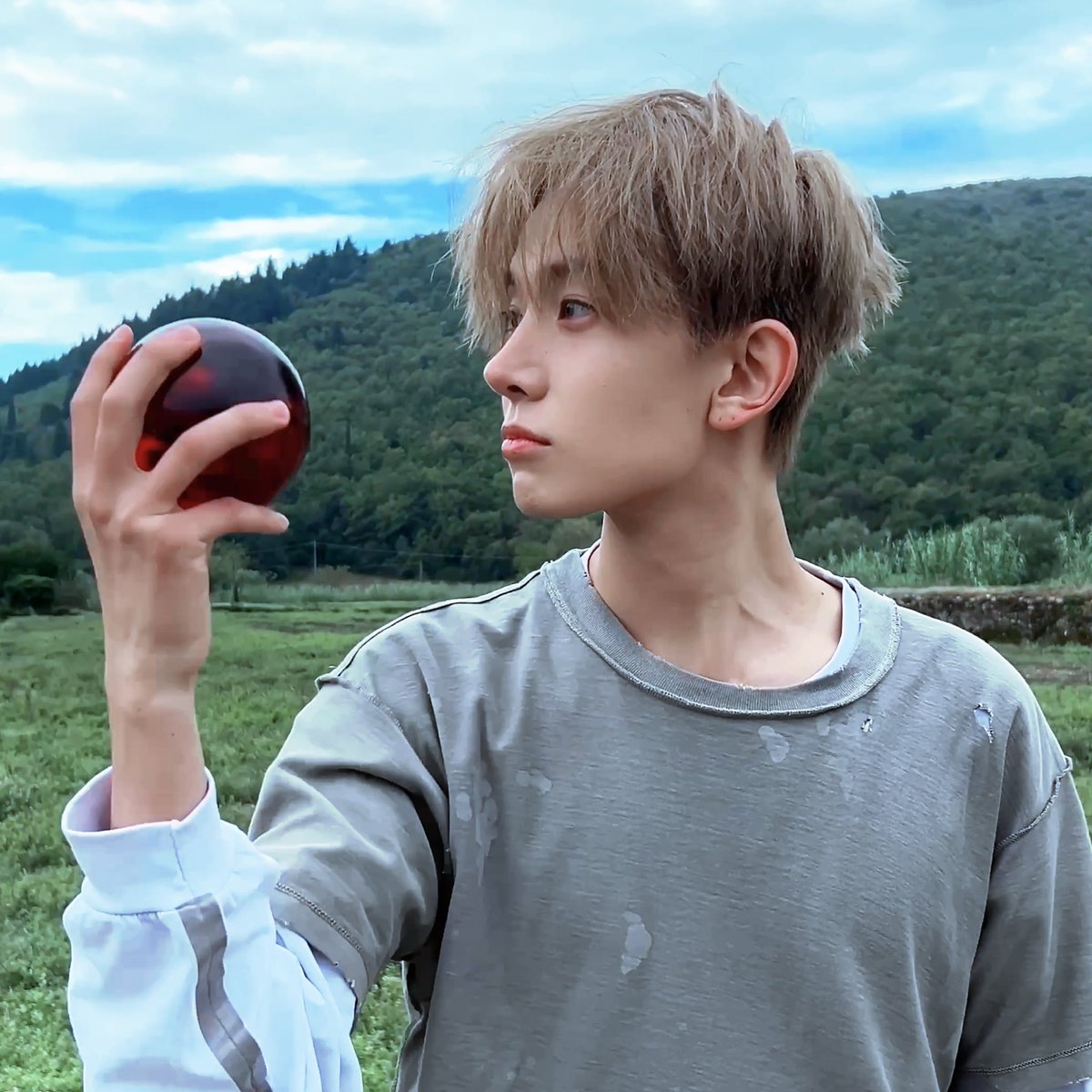 heeaceous's tweet image. (&amp;gt;_&amp;lt;)🤍