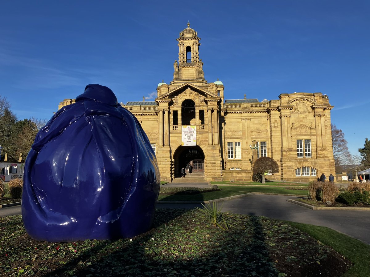 Inspiring visit to #CartwrightHall <a href="/bradford2025/">Bradford 2025</a> #TurnerPrize exhibition 🎨🤩